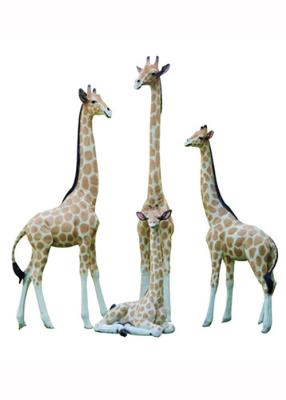 China Simulations-Fiberglas-lebensgroße Giraffen-Skulptur-Statuen für äußere Landschaft zu verkaufen