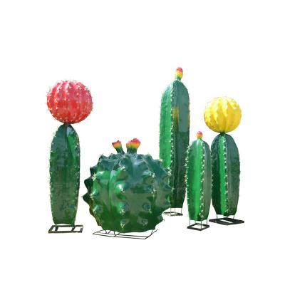 Cina Resina Art Sculpture For Home Decoration delle statue del cactus di verde del ODM FRP in vendita