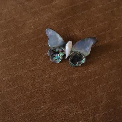 China Modern butterfly brooch pin with pearly surface for women for sale