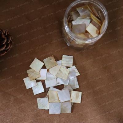 China Wholesale Europe Natural Light Color Polished Pearl Shell Cutting Blank Pieces For Jewelry Inlay for sale