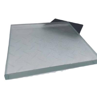 China Supermarket Good Quality Widely Used Anti Slip Flooring Glass Translucent Twill Extra White Laminated Non-Skid Glass for sale