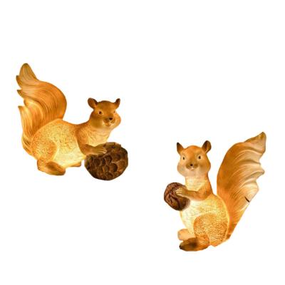 China Squirrel Shape Warm White IP65 Cute Squirrel Festival Fiberglass Rebin Outdoor Lighting for sale