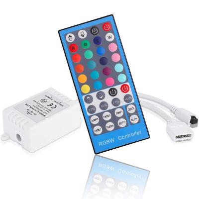 China Plastic 40 Key IR Remote RGBW Controller 12V LED Strip Light 96W 5PIN 5050 60LEDs wireless remote ir control 40 Keys rgbw led controller for sale