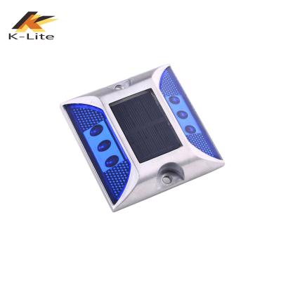 China Pavement Safety Solar Led Road Stud Aluminum Traffic Road Marker Spotlight Road Stud (SKT05) for sale