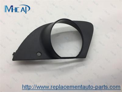 China Plastic Buiten Autolichaamsdelen BMW 7 ' Automobiel de Mistlampdekking van E65 E66 E67 Te koop