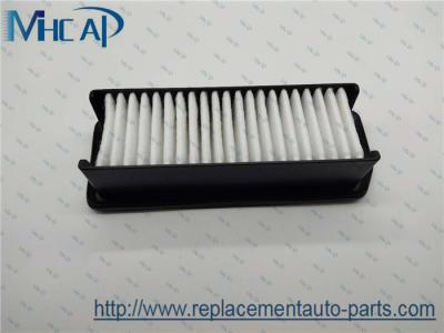 China Filtro de aire del coche del OEM 13780-76M00 para SUZUKI CELERIO SI en venta