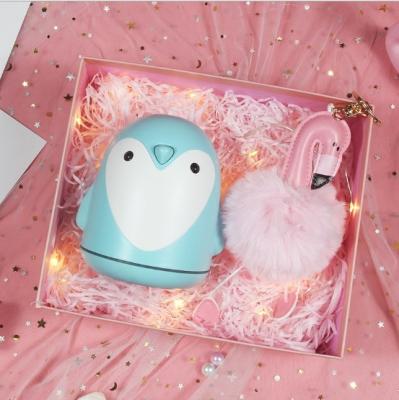 China 2020 Ultrasonic Diffuser Essential Oil Diffuser Penguin 220ML LED Home Ultrasonic Light Changed Electric Diffuser Air Humidifier for sale