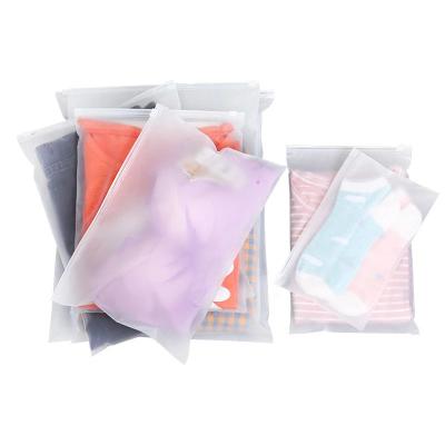 China Moisture Proof Double Layer Thickened PE Zipper Plastic Bag Top Zipper for sale