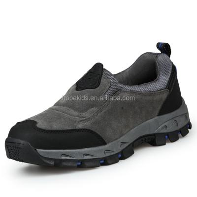 China Breathable Suede Leather Slip-Resistant Lighter Mens Outdoor Shoes for sale