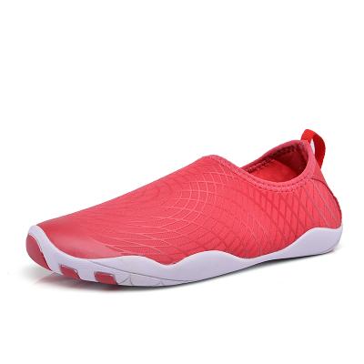 China Fashion\Comfortable\Durable\Breathable Unisex Sportswear Aqua Shoes Beach Soft Water Walking Shoes Underwater Socks for sale