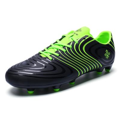 China 2018 Hot Selling Good Quality Comfortable Soccer Shoes Training Soccer Shoes For Kids And Adult for sale