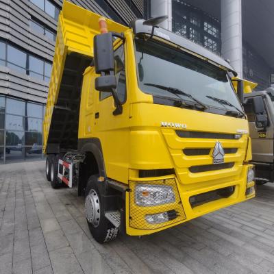 Cina Sinotruk Chassis Trucking Used Dump Truck con sterzo idraulico e capacità di 30 t in vendita