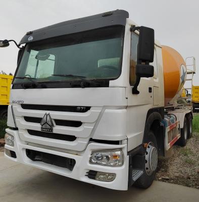 China Draagbare betontransitmixer met gratis verzending Te koop