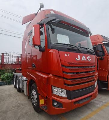 China Heavy Towing Made Easy JAC 6X4 Truck with 1000L Fuel Tank 6.8x2.5x3.8m for sale