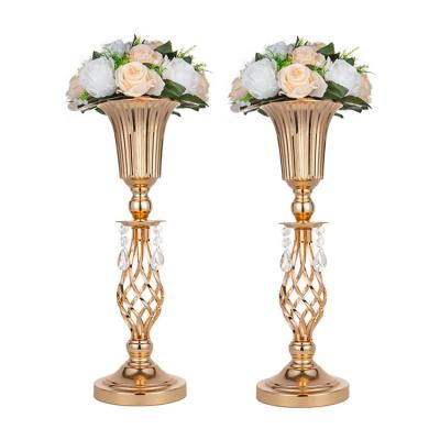 China Best Quality Gold Metal Handmade Flower Stand Wedding Center Decorations Tall Flower Stand for sale