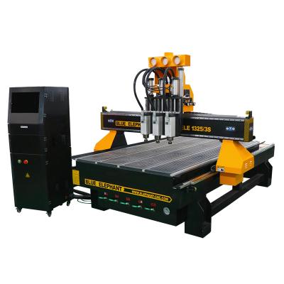 China factory automatic 3d wood carving router 1325/cnc cnc router for wood kitchen cabinet door for sale