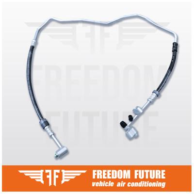 China Hoses de aire acondicionado para automóviles 7H1820741E Adaptación 95-00 VW Transporter V Bus en venta