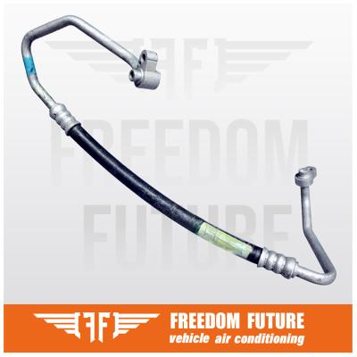 Cina Discharge AC Pipe OEM 97762-B4000 Hyundai Grand I10 1.0 1.2L 14-17 in vendita