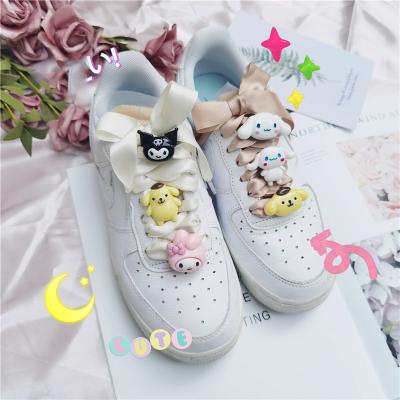 China Shoe Charm Cute Accessories 3D Couples Cartoon Lace Accessories Lace Buckle for sale