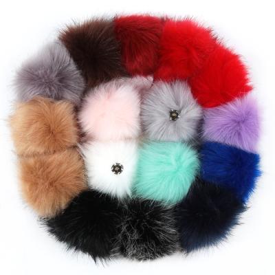 China Large Green Popular Fur Craft Party Pompom Cheerleading Tree Skirt Balls Decorations For Hats for sale