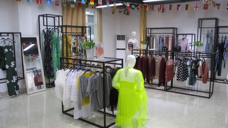 Verified China supplier - Guangzhou Nixiya Garment Co., Ltd.