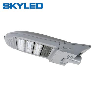 China 140W ROAD Parking Lot Light, IP66 Super Bright Daylight White 5000K Outdoor LED Street Light for sale