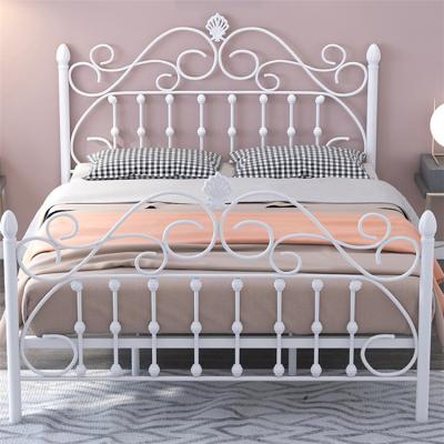 China Factory wholesale Nordic modern minimalist iron frame bed princess bed 1.8 meters 1.5 meters double bed for sale