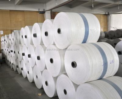 China Security PP Woven Fabric Roll Laminated PP Woven Bags On Rolls for sale