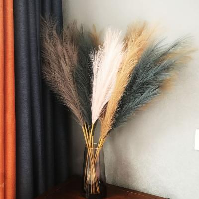 Китай 110cm Dried Natural Pampas Grass Fluffy Swinging Reed Boho Large DIY Plant Flower Bouquet Pampas Grass For Home Decor Wholesale продается