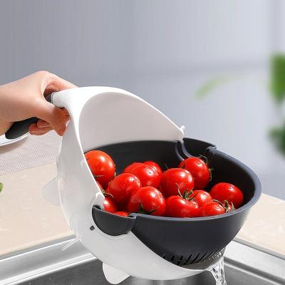 China Viable Factory Direct Household Instruments With Peeler Double Layer Kitchen Sieve Salad Rotating Drain Basket for sale