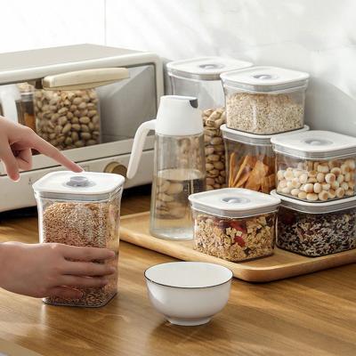 China Heatable Glass Jar with Multifunctional Plastic Lids Keep Food Fresh Hot Sale Container Airtight Glass Jar for sale