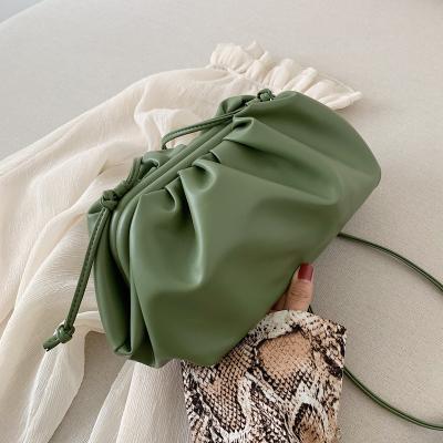 China Trendy Fashion Staple Women Green Pleated Bag Launched Shoulder Cloud Bag Handbag for sale