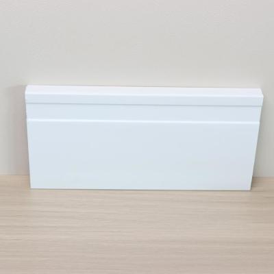 China Interior Decoration Ps Skirting Board 2.4m With Plastic Foam en venta