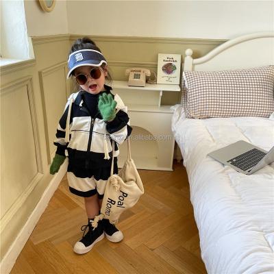 China 2022 Fashion Girl Tracksuit Cool Striped Hoodies Kids Breathable Clothing Sets For Little Babies for sale