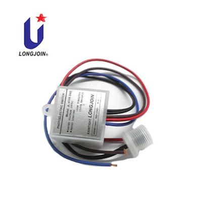 China - Dawn Twilight DC 24V 12V Photocell Sensor Auto On-Off Lamp Switch for sale