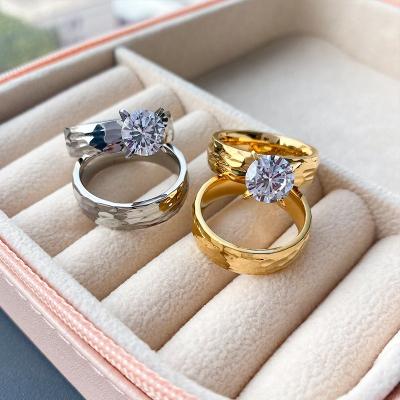 China Simple Elegant Wedding Couple Ring Environmental Friendly 18K Gold Jewelry Diamond Engagement Stainless Steel for sale