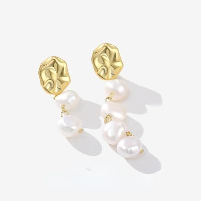 China 925 Sterling Silver Gold Plated Asymmetrical Irregular Natural Baroque Freshwater Pearl Engagement Drop Earrings Environmental Friendly Wholesale for sale