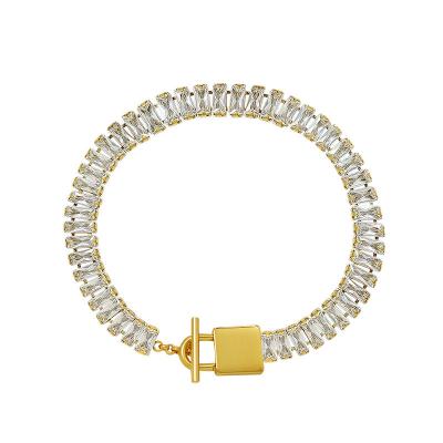 China Environmental Friendly Wholesale Tarnish Free 18K Gold Plated Stainless Steel Zircon Diamond Crystal Tennis Chain Lock Padlock Bracelet for sale