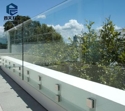 China Modern External Modern Glass Balustrade Design for sale