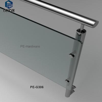 China Modern stainless steel tempered glass balustrade for sale