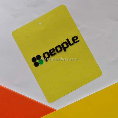 China Sustainable Plastic Hang Tags for sale