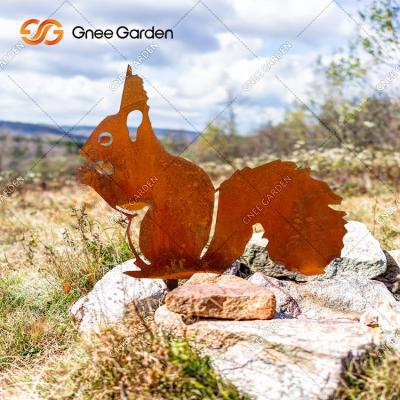 Cina AISI GB Grade Corten Steel Garden Ornaments Animal Sculpture in vendita