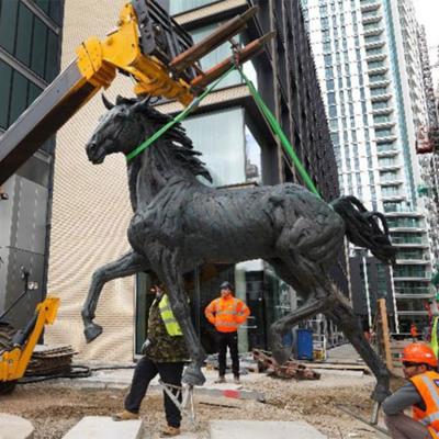 Cina Norma all'aperto decorativa bronzea gigante di TUV della scultura del cavallo del metallo in vendita