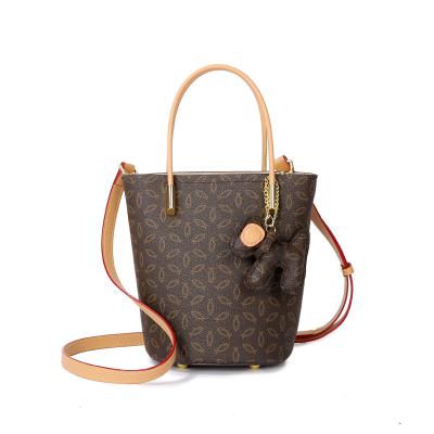 China Fashion Y2815 Commuting Essential High Quality Medium Online Shopping Handbags For Women Luxury 2023 for sale