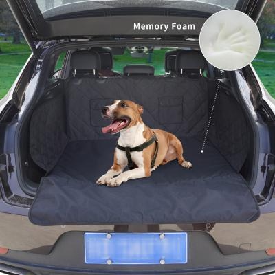 Chine couverture imperméable de cargaison de voiture de chien avec l'éraflure molle de la mousse 100% de mémoire et la housse de siège antidérapante de tronc de chien pour SUV à vendre