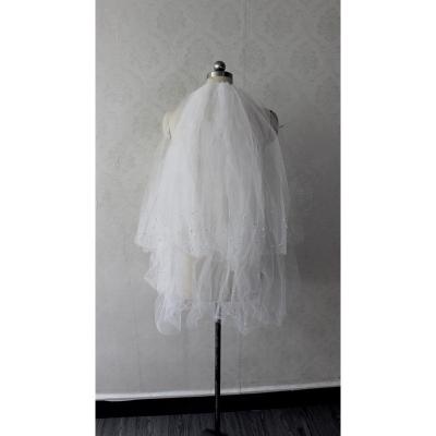 China High Quality Style Soft Cut Edge V1101 One Yard Tulle Long Nice Beading Ivory And Other Color Wedding Dresses Veils With Comb for sale