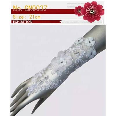 China GV04 Wrist Length Lady Formal Banquet Party Bride Lace Wedding Gloves Gift For Girl for sale