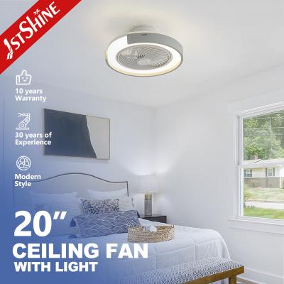 Chine Ventilateur de plafond LED rond de 20 pouces avec options de température de couleur et de débit d'air élevé de 360 degrés à vendre