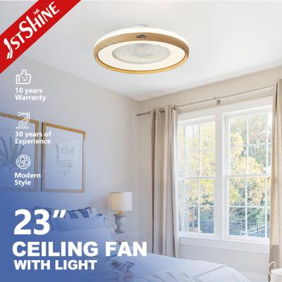 Chine Ventilateur de plafond LED de conception moderne de 23 pouces/OEM avec moteur CC et télécommande à vendre