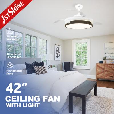 China Moderne terugtrekbare DC 65W Smart Ceiling Fan Light Dimmable 5 Speed Te koop